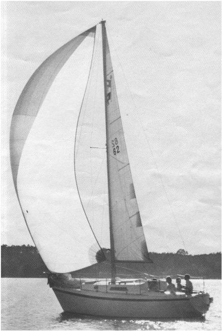 https://images.harbormoor.com/originals/259266f8-52cd-45c6-920c-302488beaaa7