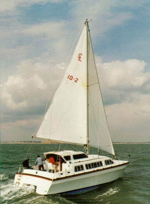 catalac catamaran 10m