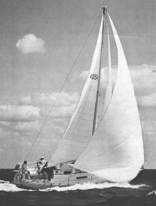 https://images.harbormoor.com/originals/5ab0143d-d806-46f5-8b7f-aa790d79a755