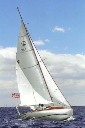 https://images.harbormoor.com/originals/839b544d-137e-41a7-904f-988b26dc22e4