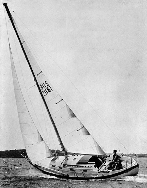 https://images.harbormoor.com/originals/85392813-12ba-472e-9088-fe69246f03de