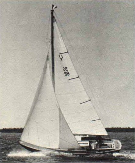 https://images.harbormoor.com/originals/93caaedc-d5bd-44f8-ba5f-f5c8614410eb