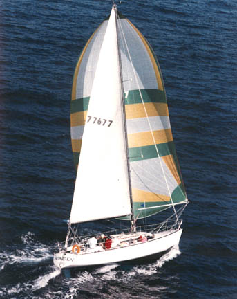 SANTA CRUZ 40 Reviews Specifications Built Engine HarborMoor