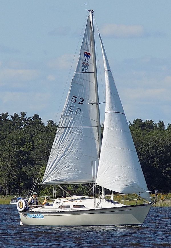 mirage 25 sailboat review