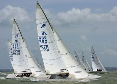 https://images.harbormoor.com/originals/c1c356ad-ac17-4e1b-a37d-7915ade146b9