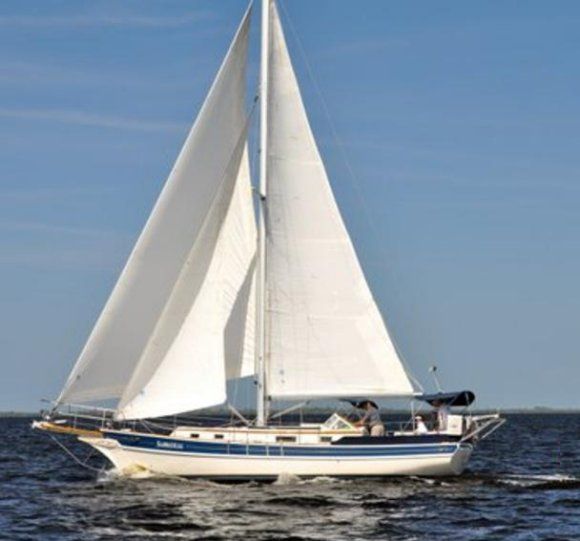https://images.harbormoor.com/originals/d92cebba-de33-4f49-89e6-897b362ba373