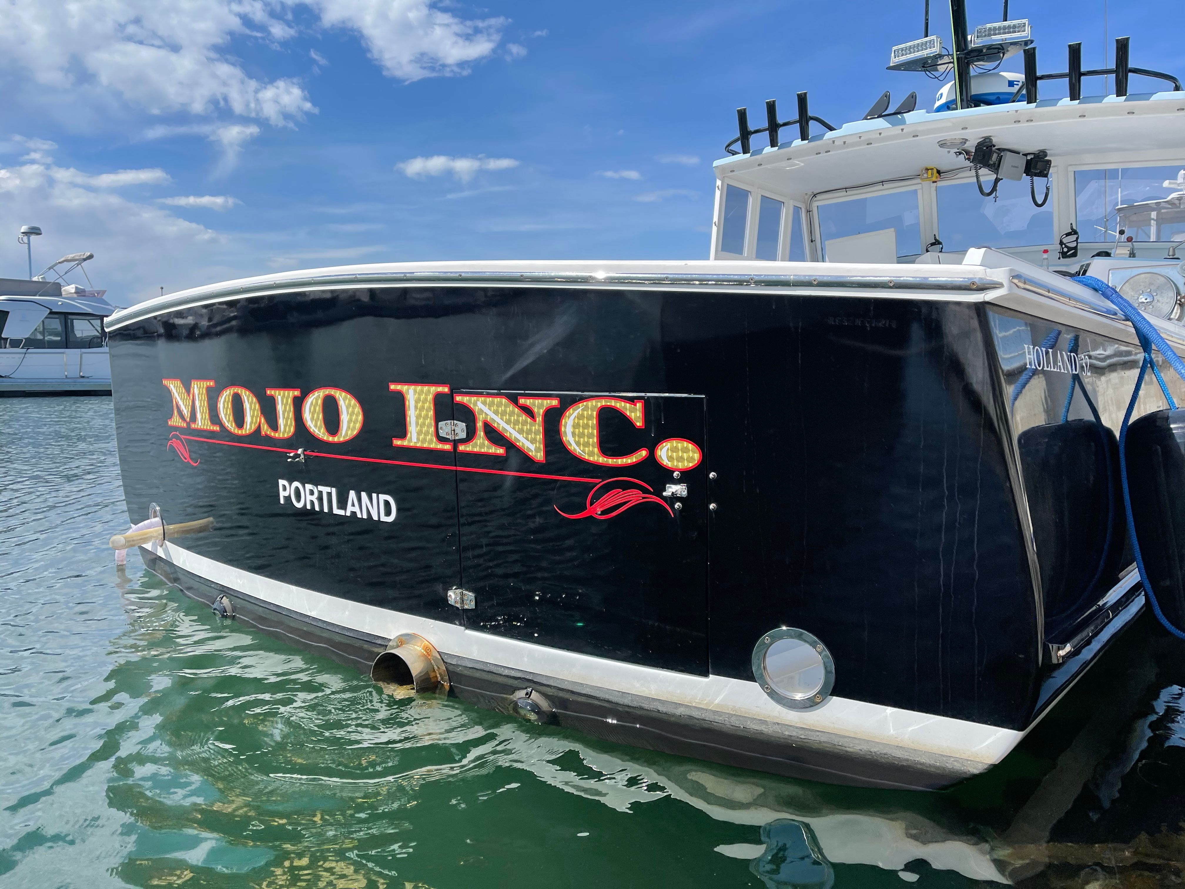 Mojo Inc, Holland 32' | Harbormoor