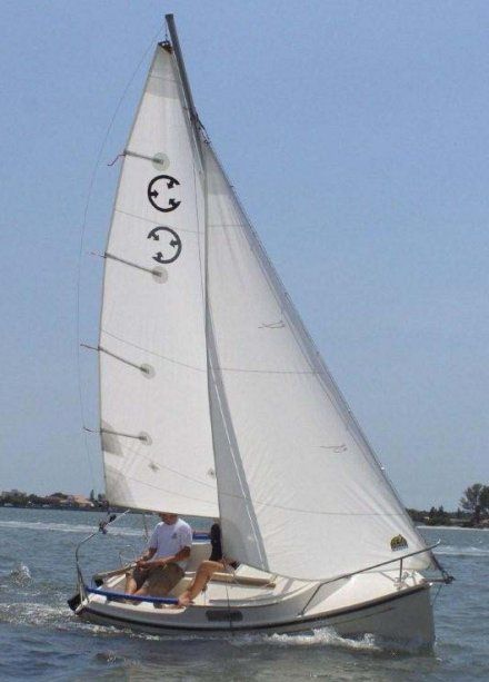 https://images.harbormoor.com/originals/fc723cd0-e9db-4658-bbbd-b590e59fd138